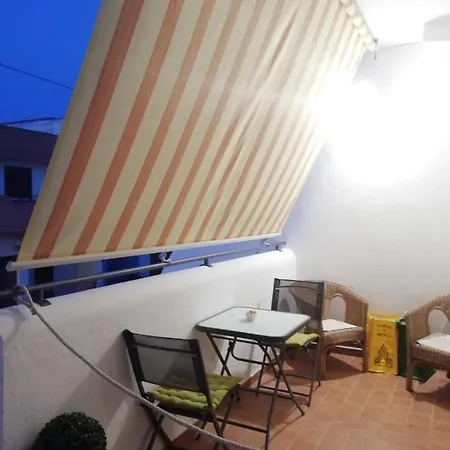 Rifinito Con Vista Panoramica A 50 Mt Dal Mare * Lido Conchiglia